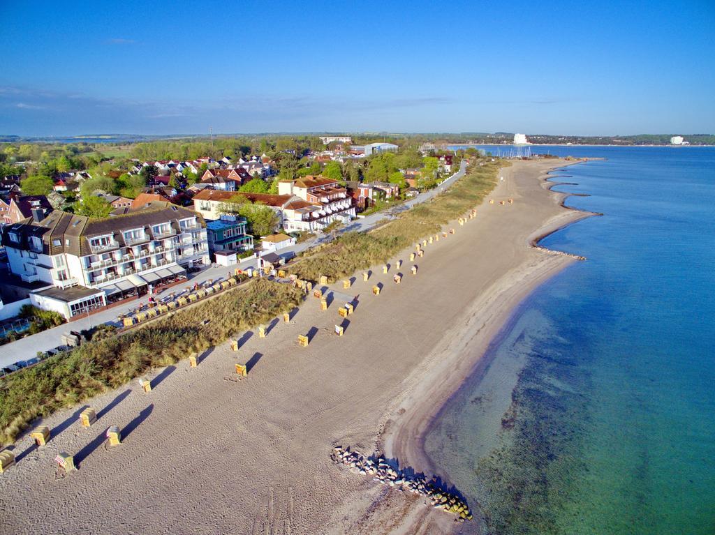 Mein Strandhaus - Hotel, Restaurant & Schwimmbad Timmendorfer Strand Exterior photo